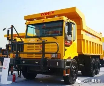 同力重工全系列非公路產(chǎn)品盛裝亮相，隧道施工領(lǐng)域迎來高效解決方案